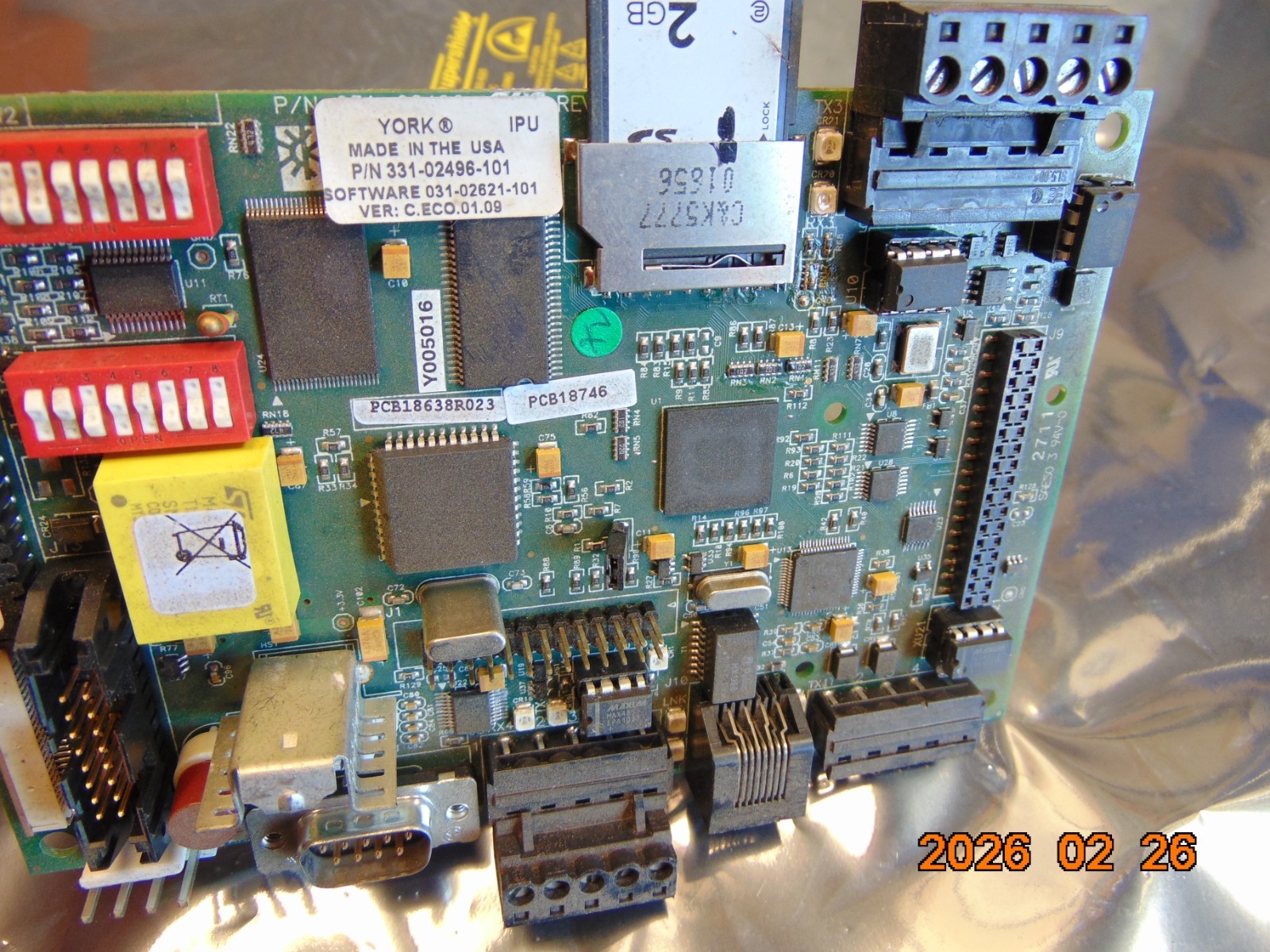 YORK 331-02496-101 PROGRAMMABLE CONTROL BOARD