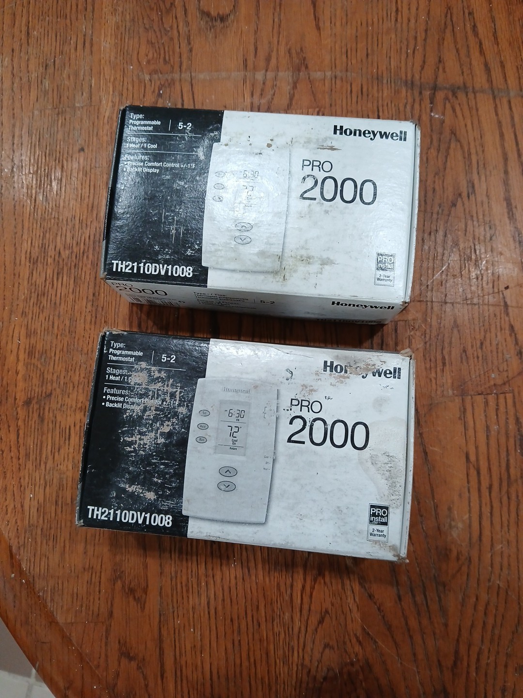 Honeywell TH2110DV1008 PRO 2000 Vertical Programmable Thermostat