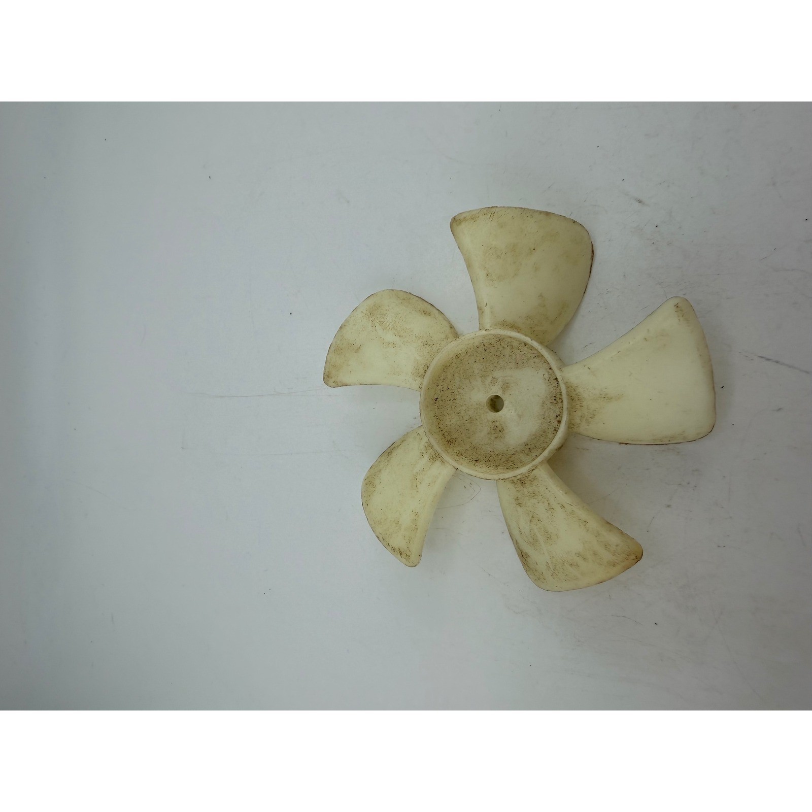 Advanced Air West Palm Beach FLA 5 Blade Plastic Fan Blade CW Rotation