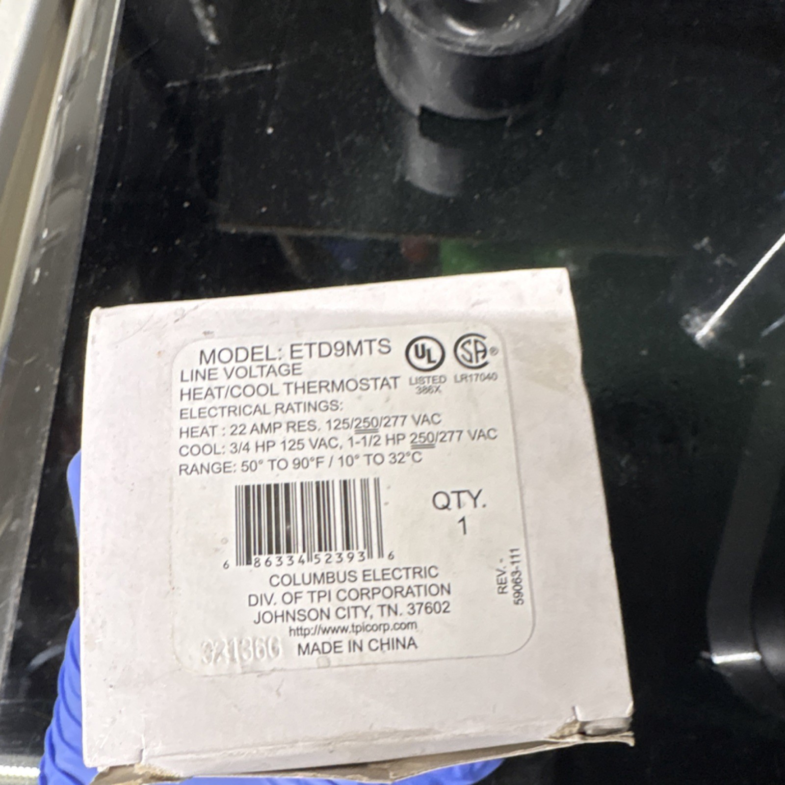 Columbus electric ETD9MTS Line Voltage Heat/Cool Thermostat Non-Programmable