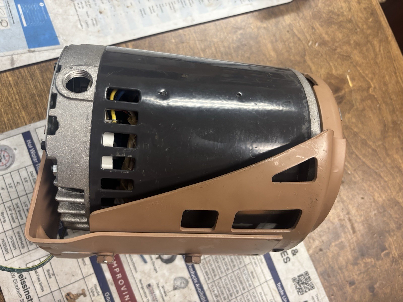 OEM TACO 3/4hp, 115/230v, 1ph, 1725 with bracket, 1600 series motor