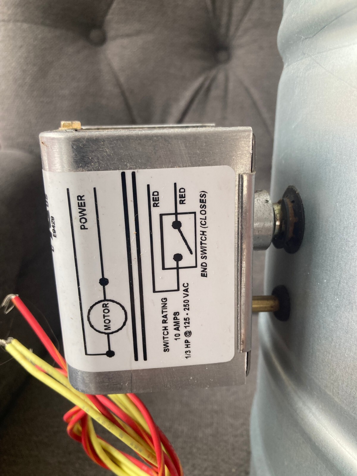 Zone control Damper EWC 12” URD 120 V!!!!!