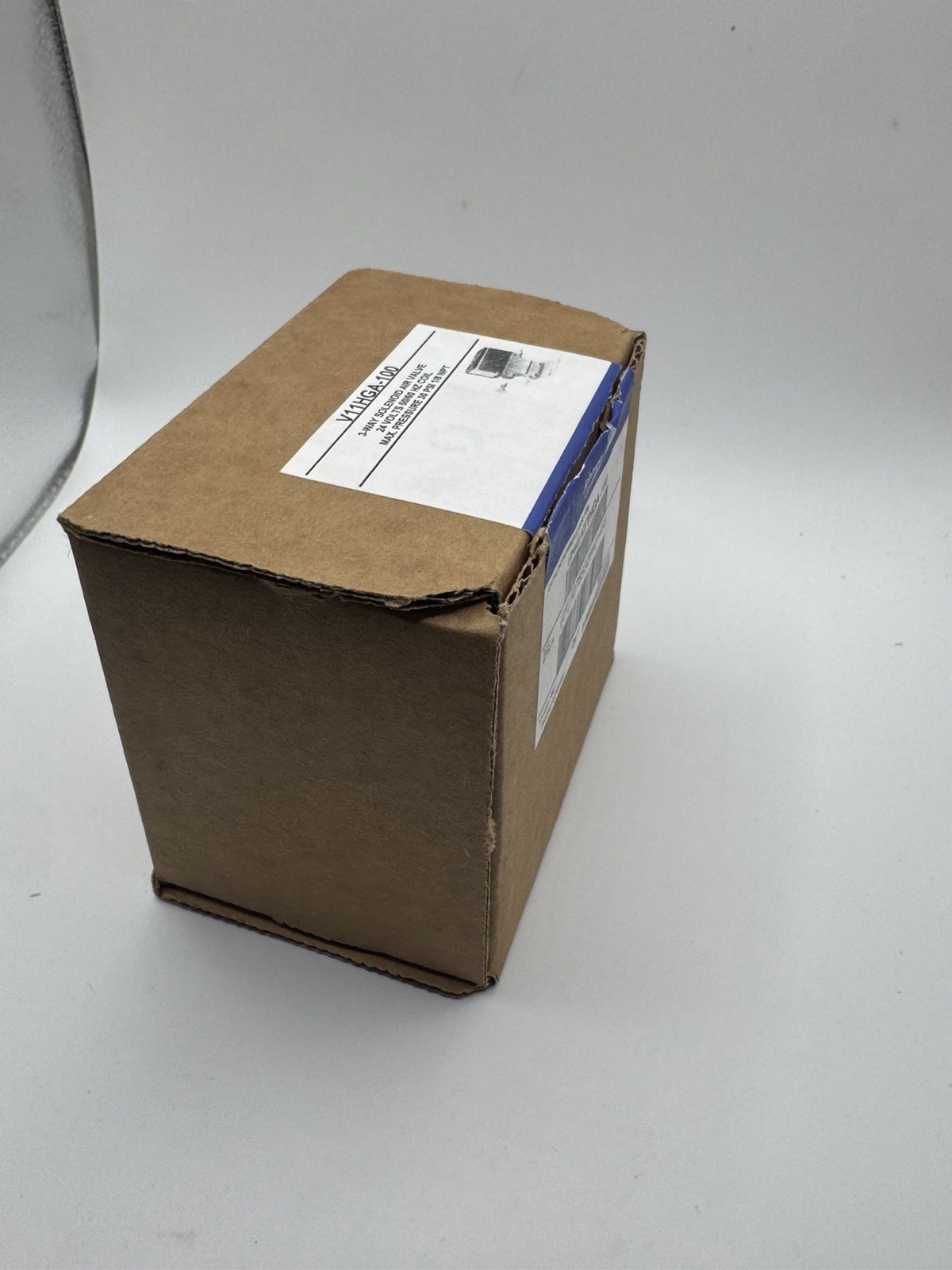 Johnson Controls V11HCA-100 3-way Solenoid Air Valve NEW HVAC
