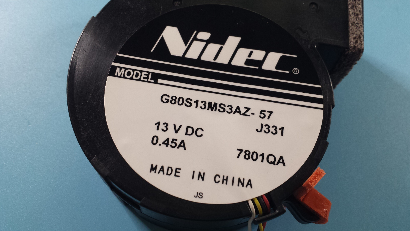G80S13MS3AZ-57 (13 V DC 0.45A) Fan