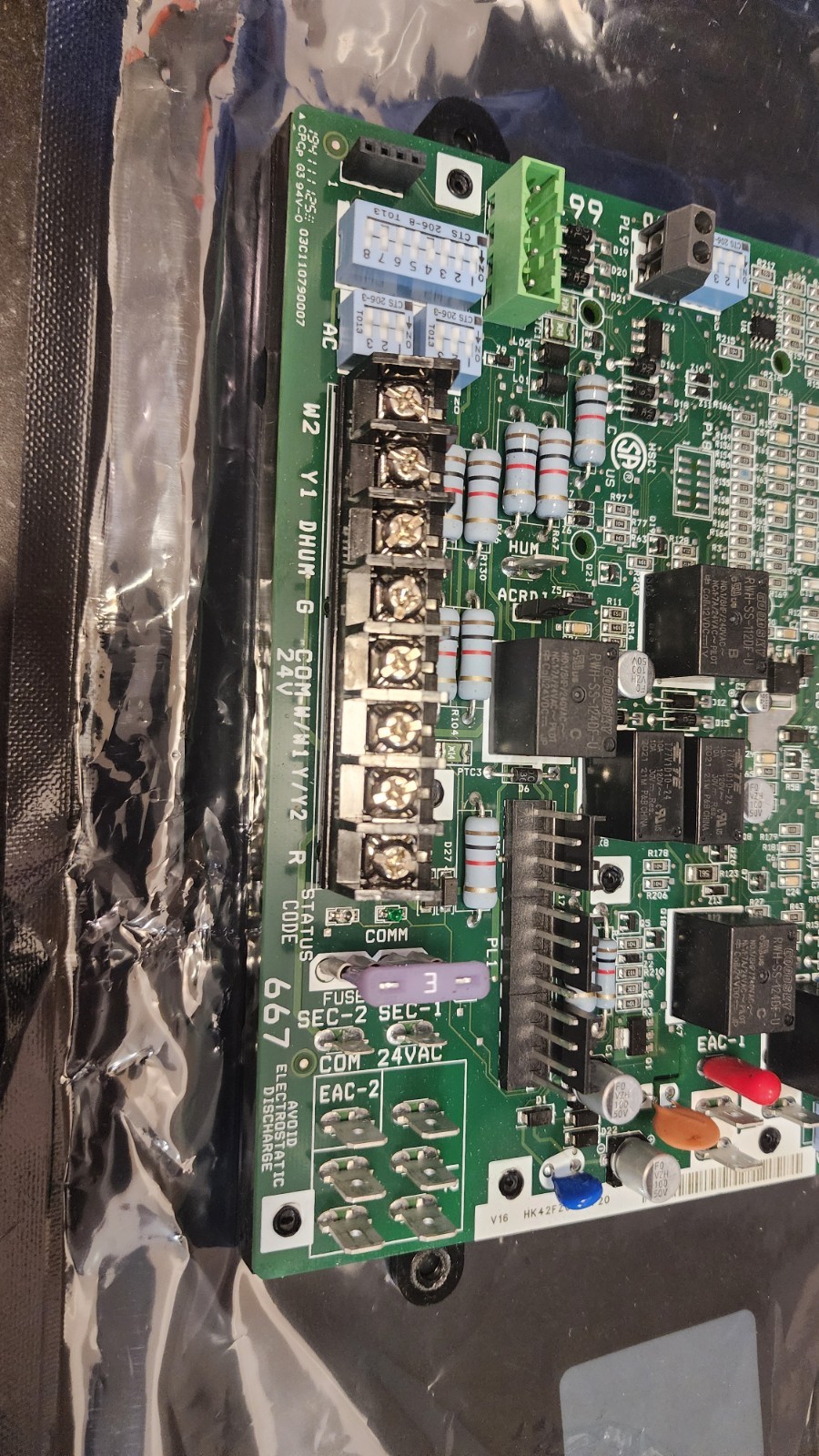 Carrier HK42FZ035 Furnace Control Circuit Board