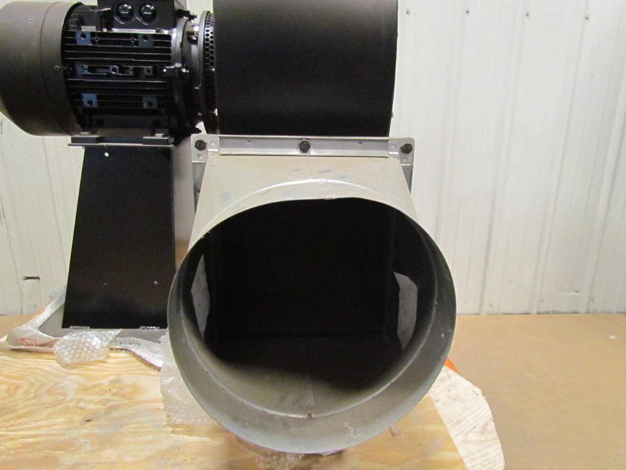Karl Klein DNG 13-150S Low-Pressure High Performance Fan 10HP 394112 CF/Hr 15″SP