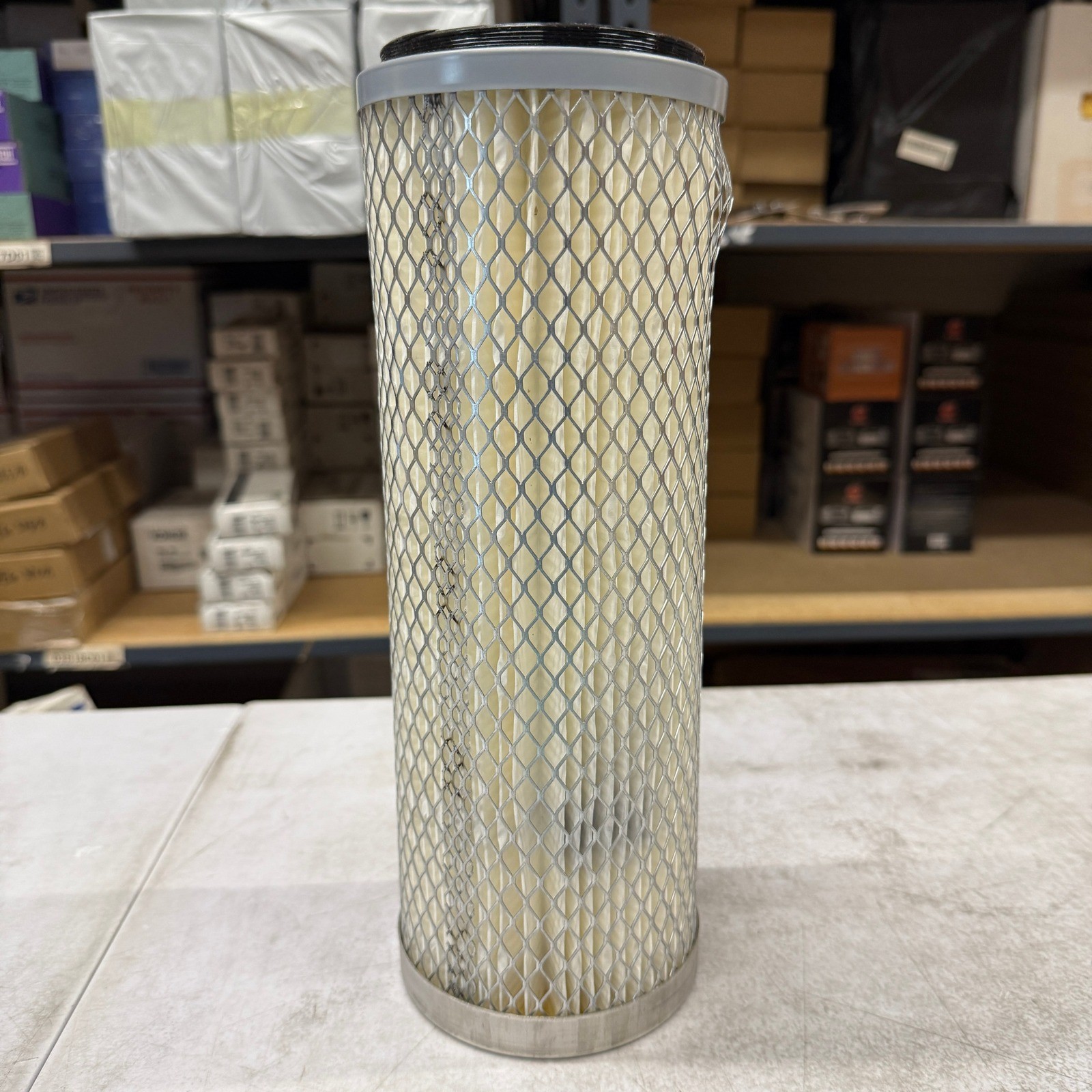 NAPA Gold 2504 Engine Air Filter