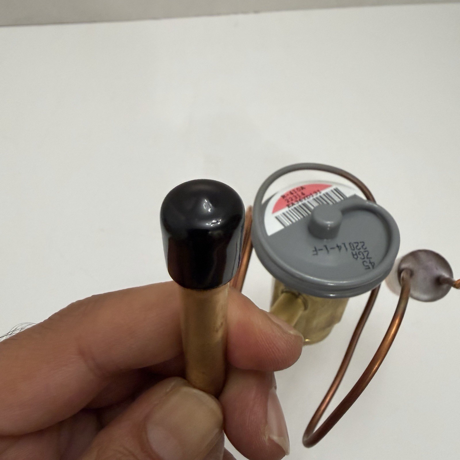 Carrier KSATX0301PUR TXV Kit Thermostatic Expansion Valve R410A OEM New Open Box