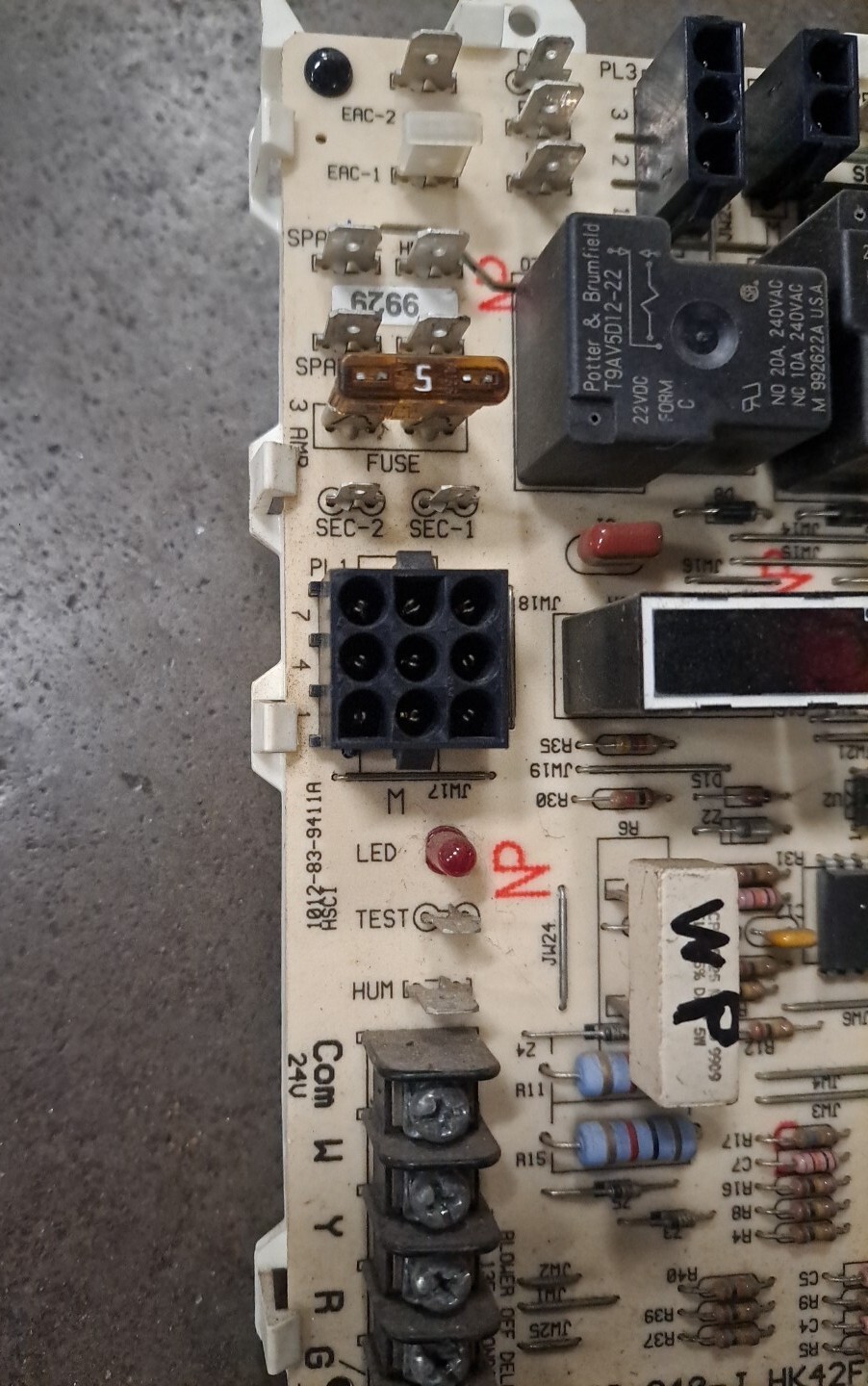 OEM Carrier Bryant Payne HK42FZ009 1012-940-J Furnace Control Circuit Board
