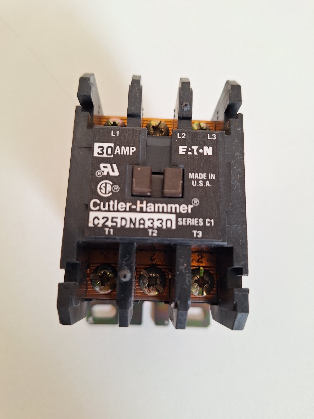Cutler-Hammer C25DNA330 Series C1 Contactor (Lot of 2 pcs)