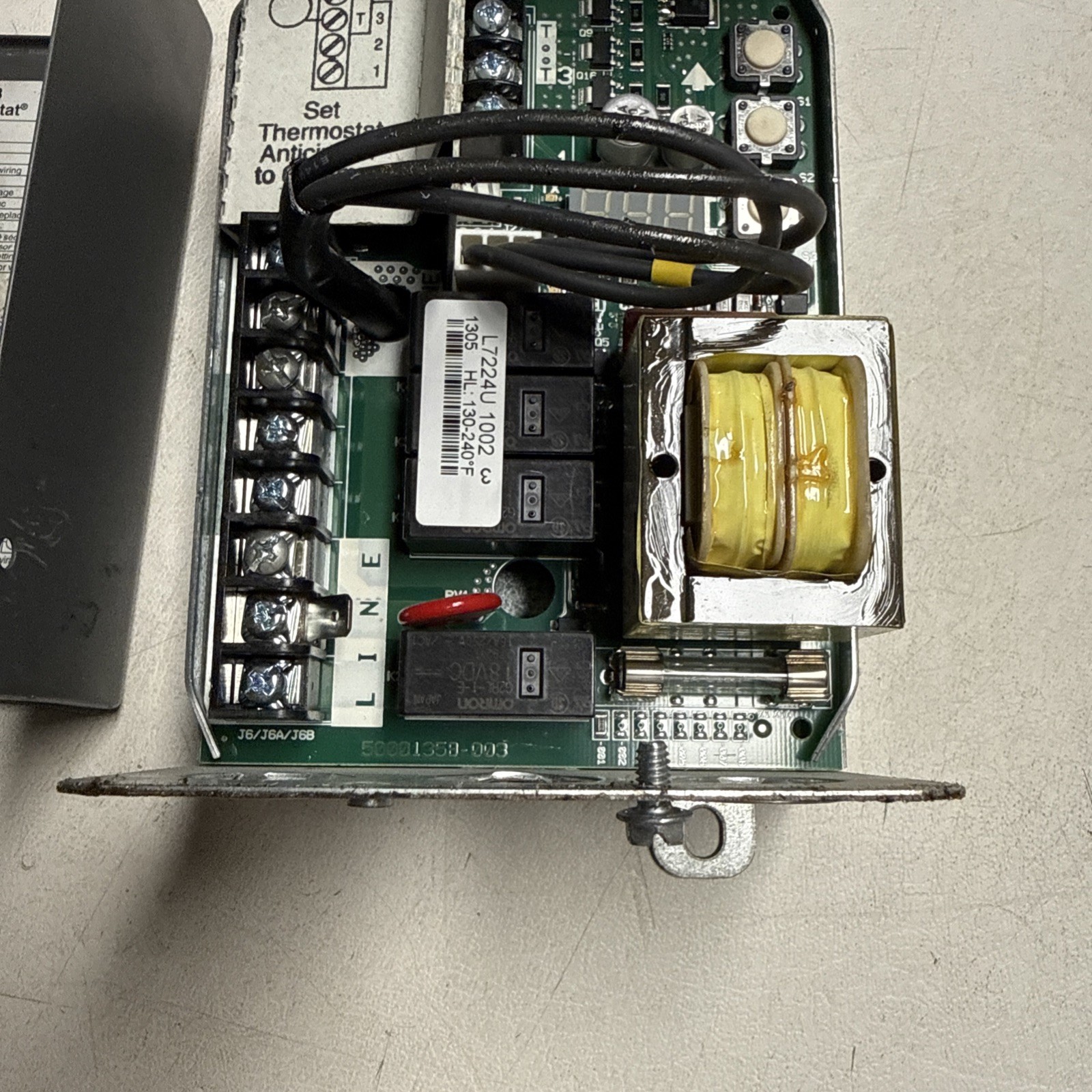 Honeywell L7224U-1002 Electronic Oil Aquastat