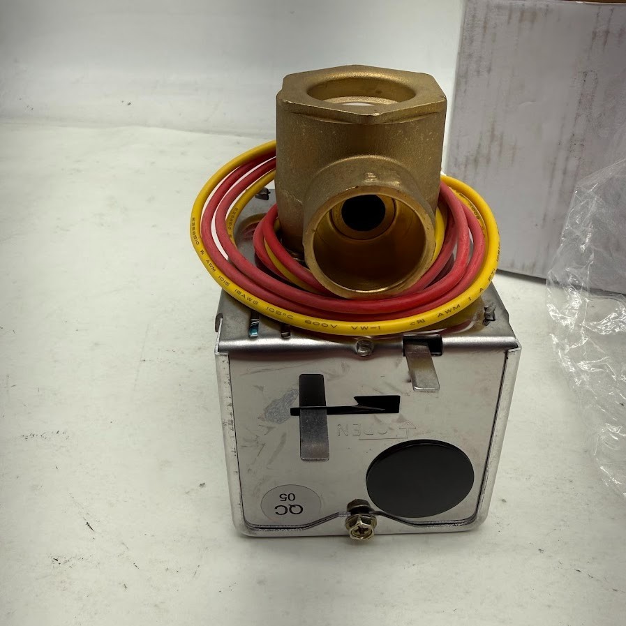 Taco 3/4 in. QuickTop Zone Valve TACO QT075C2-1