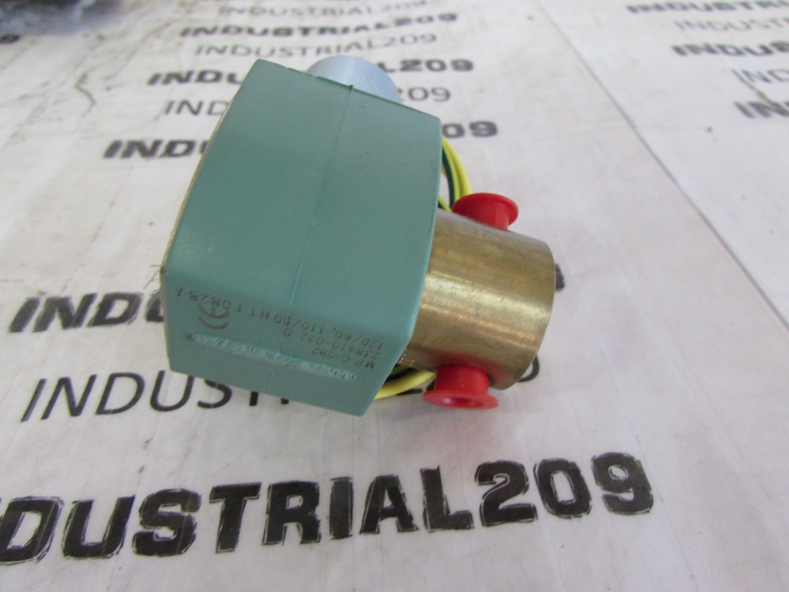 ASCO SOLENOID VALVE HT862G014 1/8” 110 VAC NEW