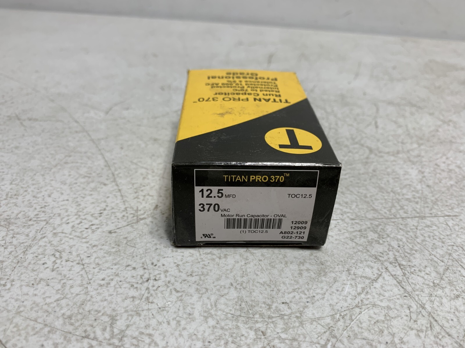 Titan Pro TOC12.5 Motor Run Capacitor 370VAC 60/50 Hz 12.5 MFD
