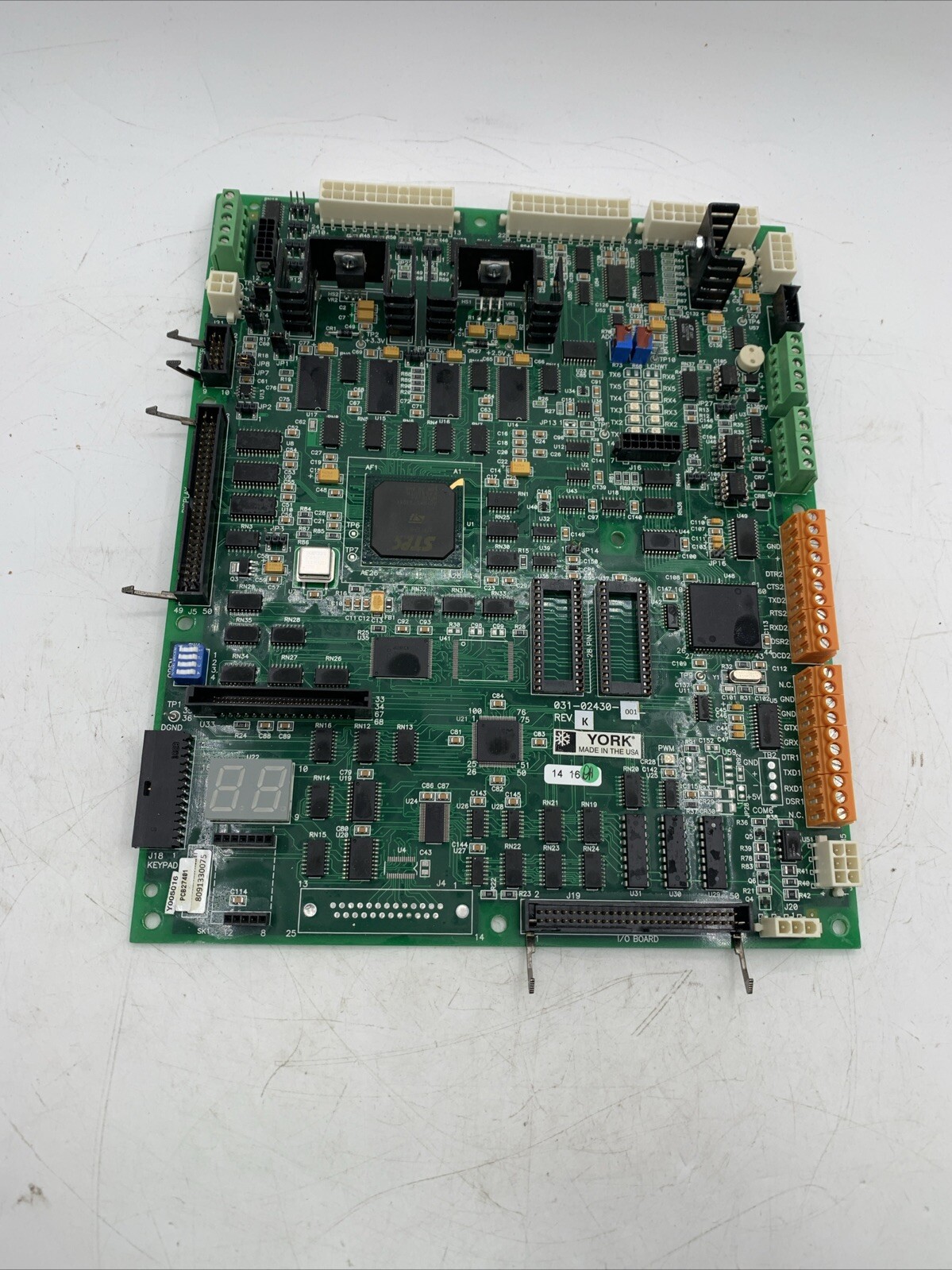 YORK CONTROL CIRCUIT BOARD MODEL / REVISION: 031-02430 REV2 30 Days Warranty