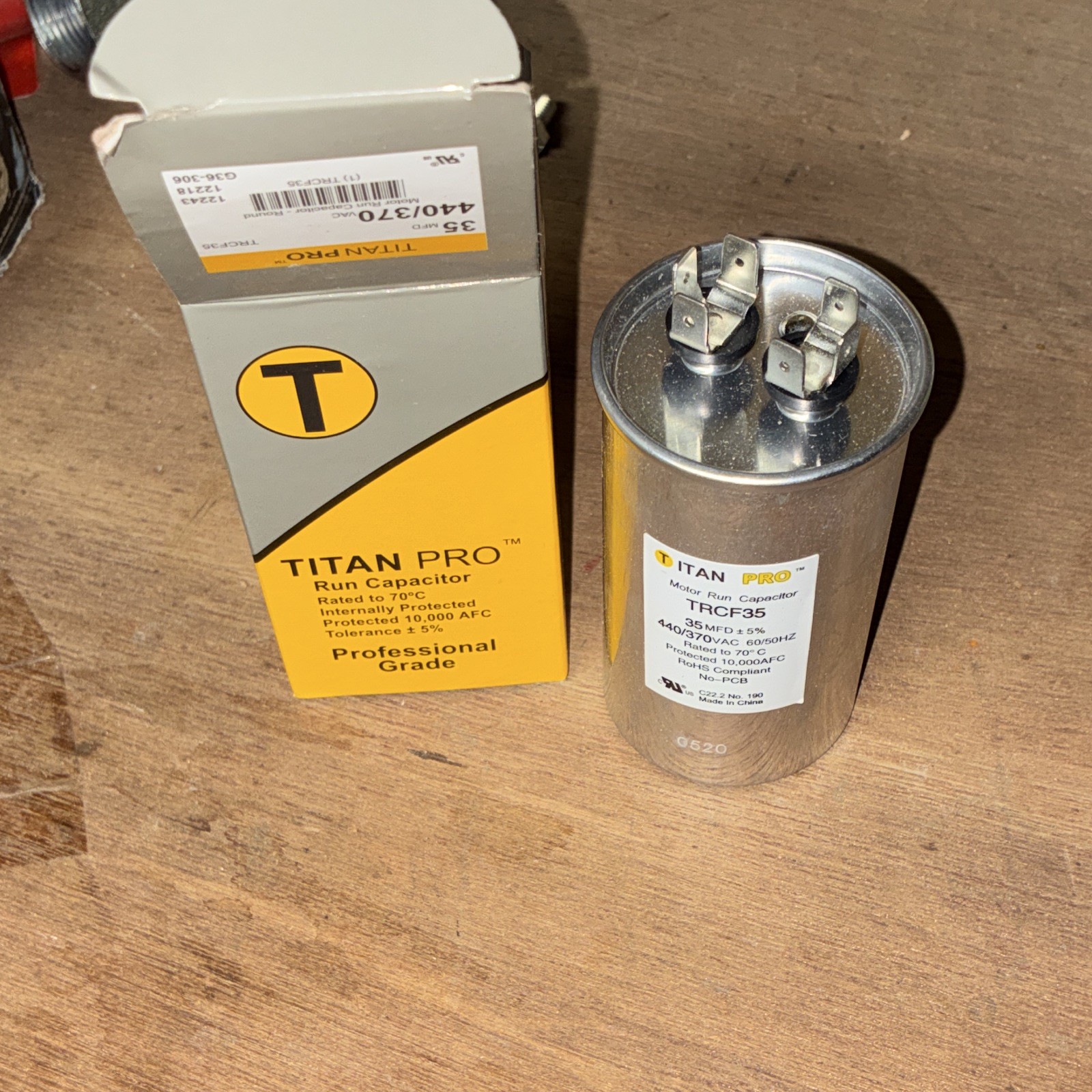 Titan Pro TRCF35 Round Motor Run Capacitor 35 MFD 440/370 VAC