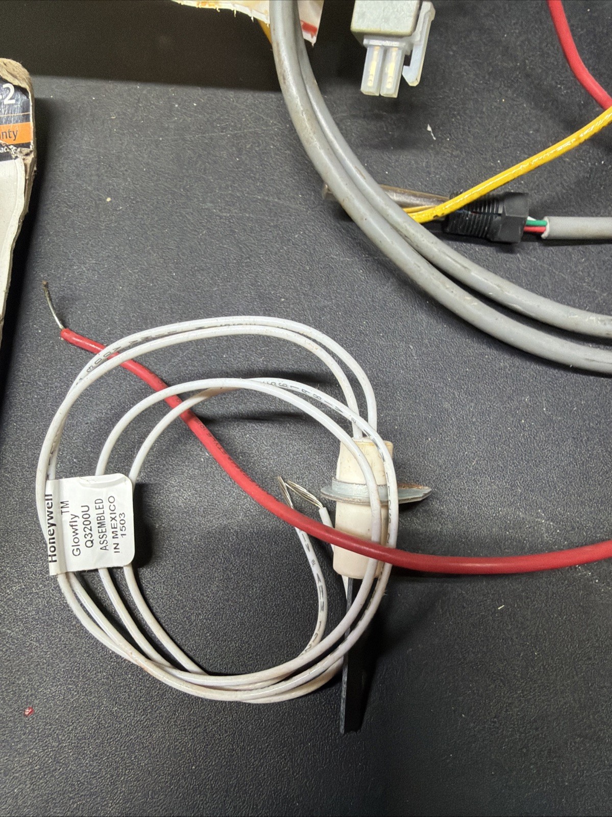 Mixed HVAC Parts Lot Honeywell Carrier Mars RIB Relays Sensors Ignitors More