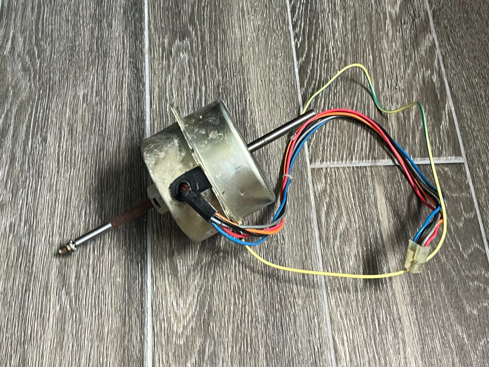 Whirlpool Haier AC Unit Fan Motor E213250 KFD-28A VC531013 TESTED #7