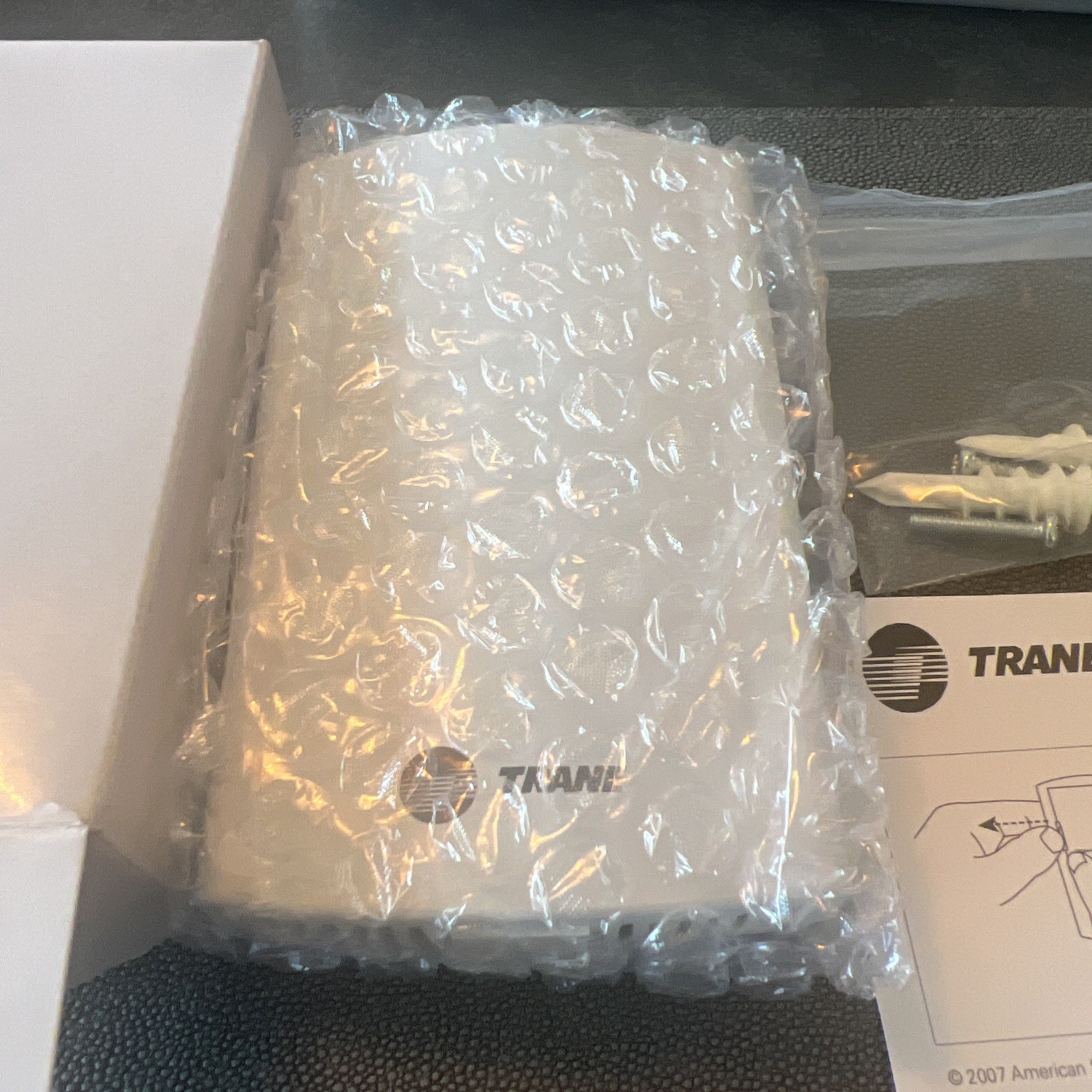 Trane Service First X13511528-01 Rev E Wired Zone Sensor BAYSENS077A NIB Free Sp