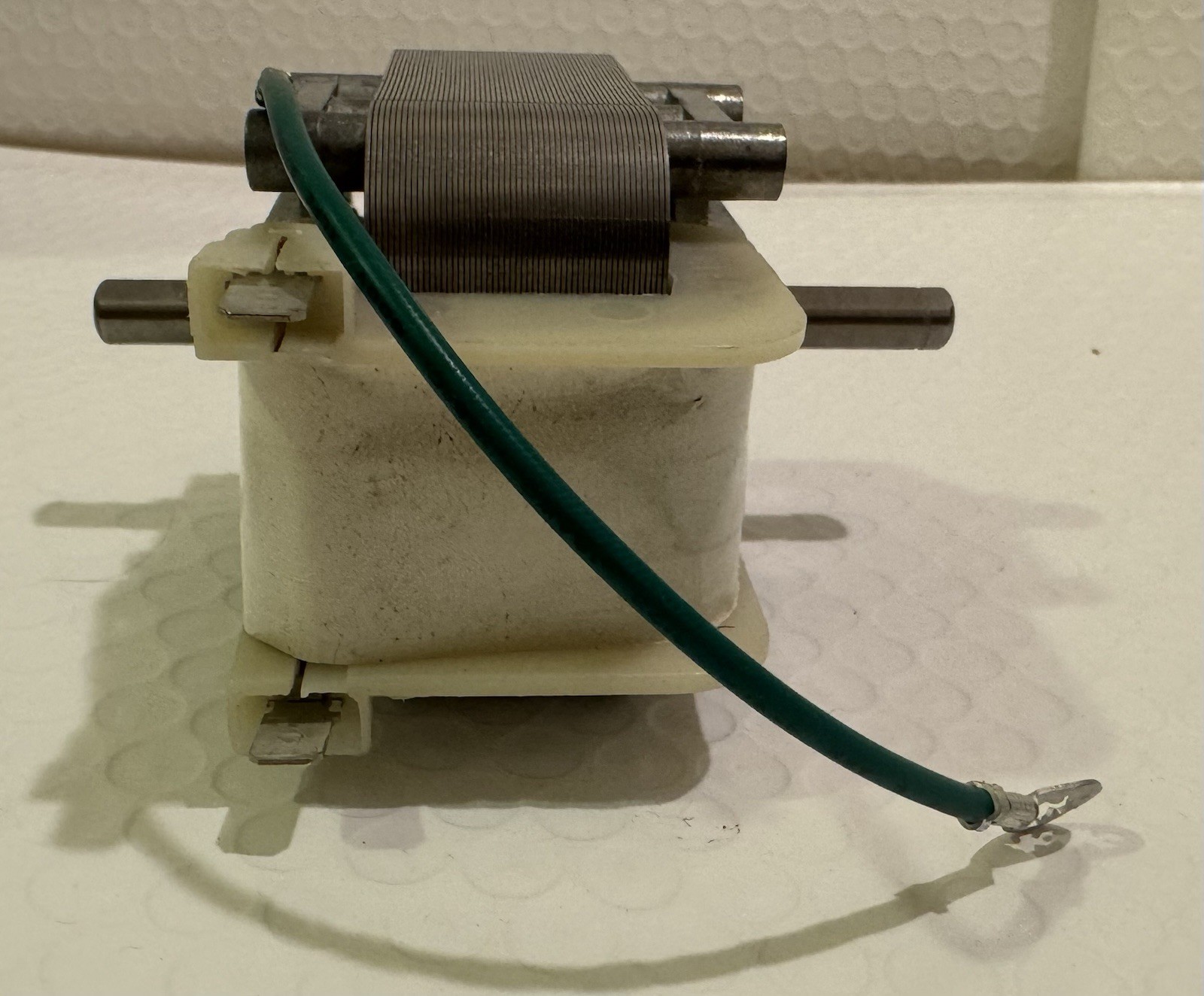 HC21ZE121A Draft Inducer Motor for Carrier Furnaces & Bryant and Payne Furnaces