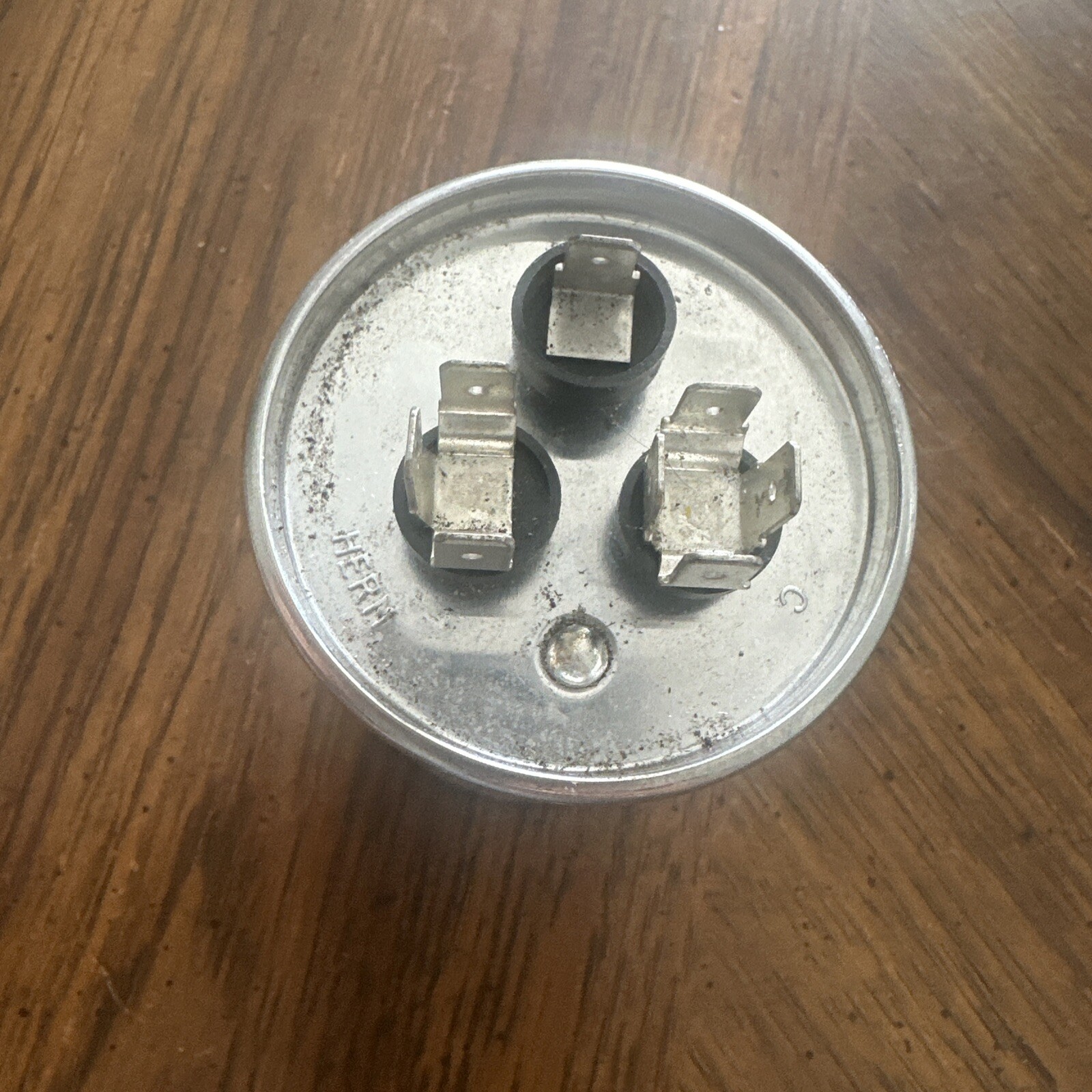 Packard Titan Pro Run Capacitor, Round, 40+5 Mfd, 440-370V, TRCFD405