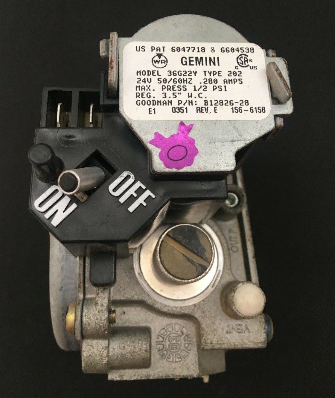 WR GEMINI 36G22Y Type 202 FURNACE GAS VALVE B12826-28 used #G132