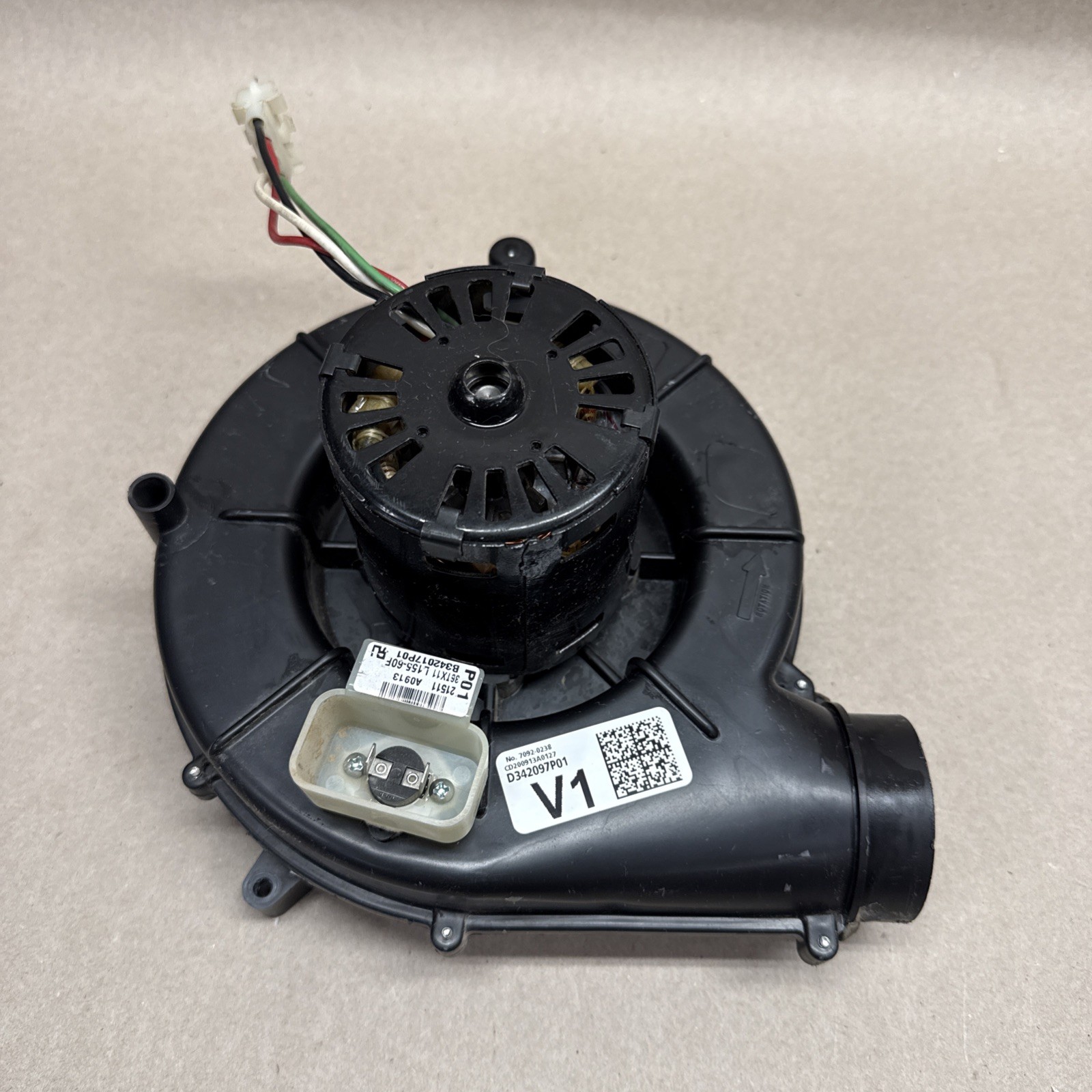 FASCO 70920238 U92B1 Draft Inducer Blower Motor D342097P01 33/110V