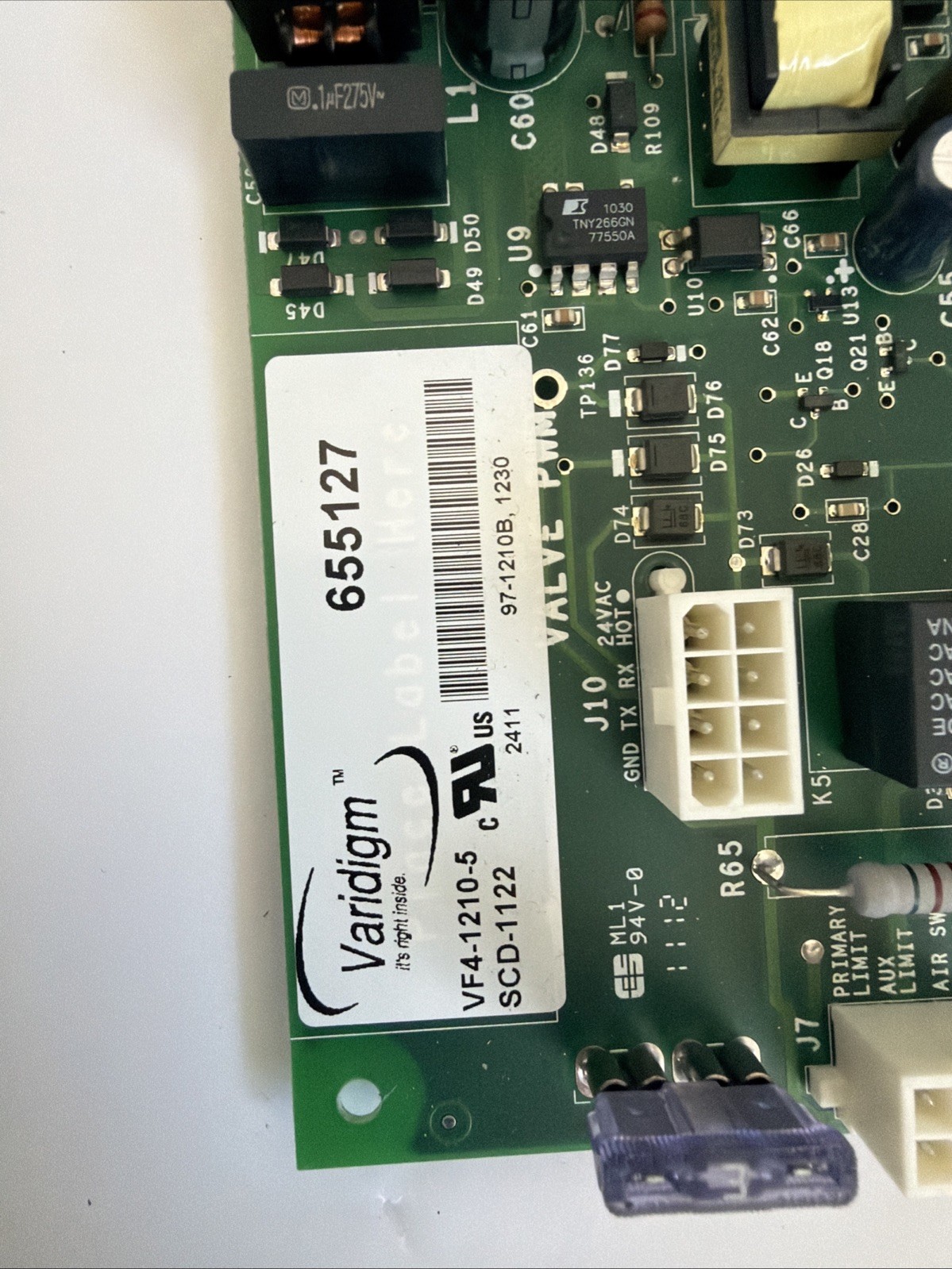 York Luxaire VARIDIGM 507820 Control Board VF4-1210 SCD-1102