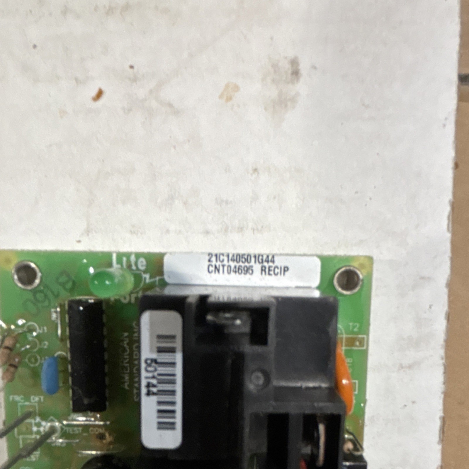 American Standard CNT04695 21C140501G44 HVAC Control Board 24V 1A Corded Plastic