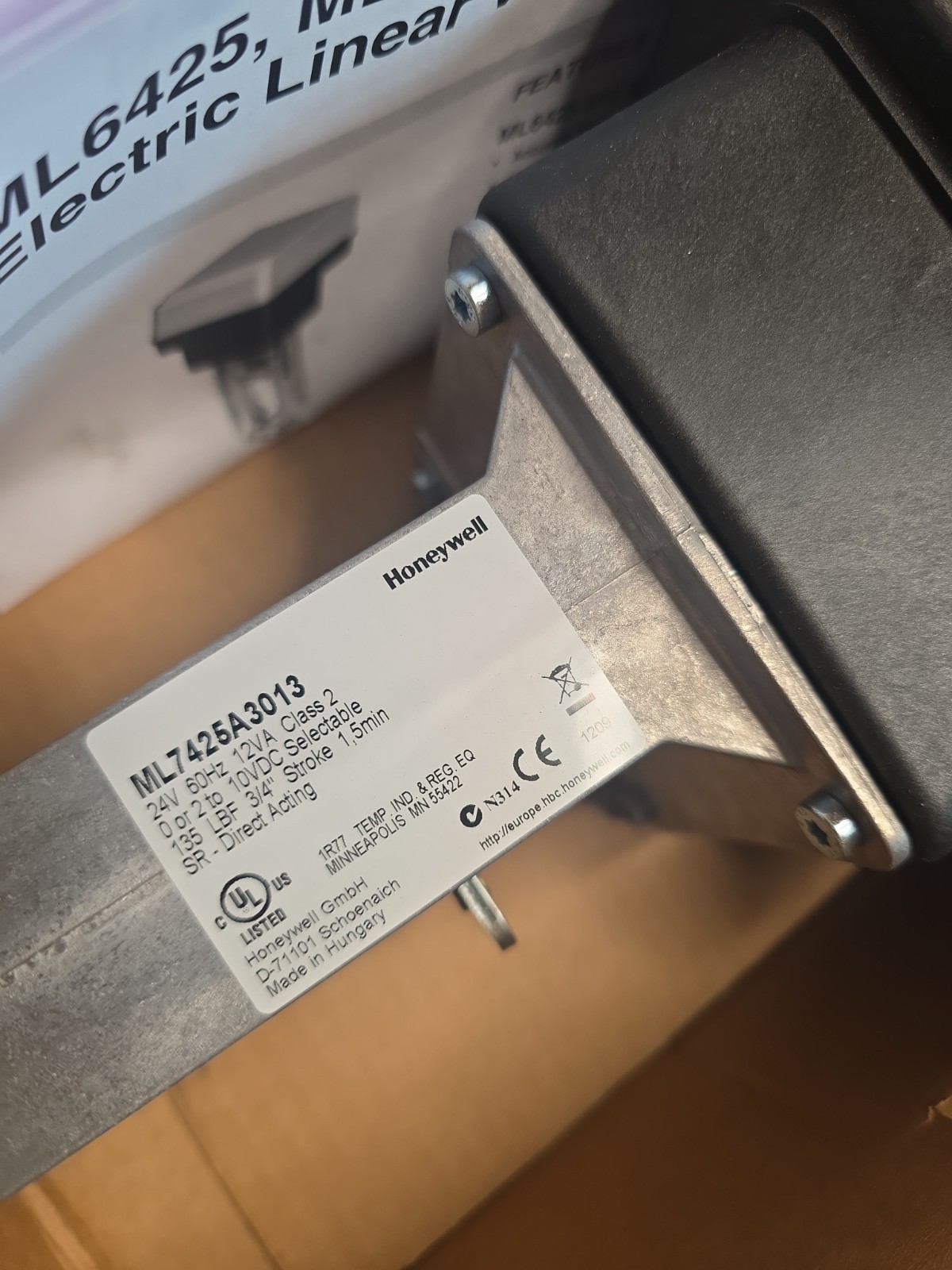 NIB Honeywell ML7425A3013 Direct Coupled Valve Actuator *WE*SHIP*TODAY*