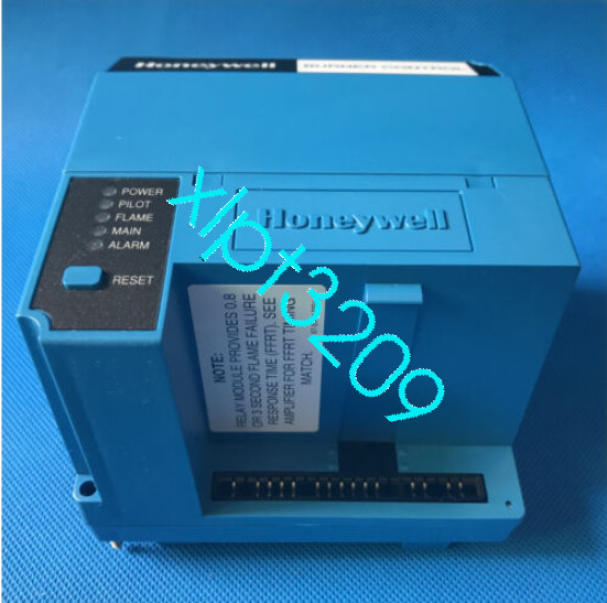 RM7895A1014 Honeywell controller RM7895A1014 Brand New FedEx or DHL