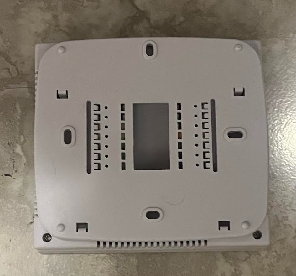 Pro1 IAQ T721 Digital Non-Programmable 2H/1C Heat Pump Thermostat – USED