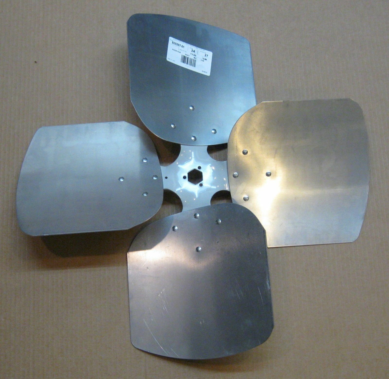 Lau 60559701 24″ Fan Blade CW Rotation 27 Degree Pitch 4 Blades