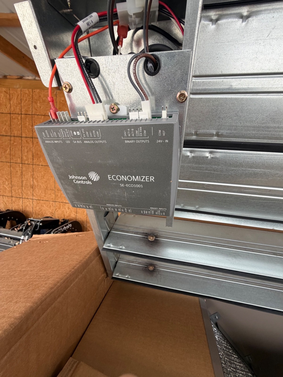 ruskin econ 82 economizer assembly -johnson controls se-eco1001
