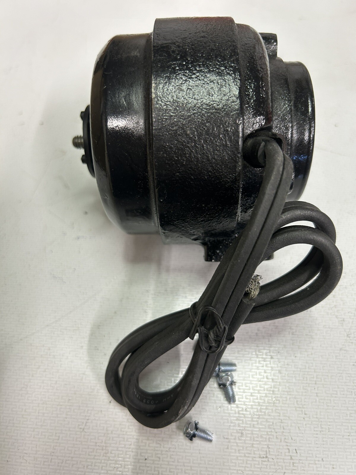 9 Watt GE Cast Iron Fan Motor 230 Volt CW 1550 Rpm
