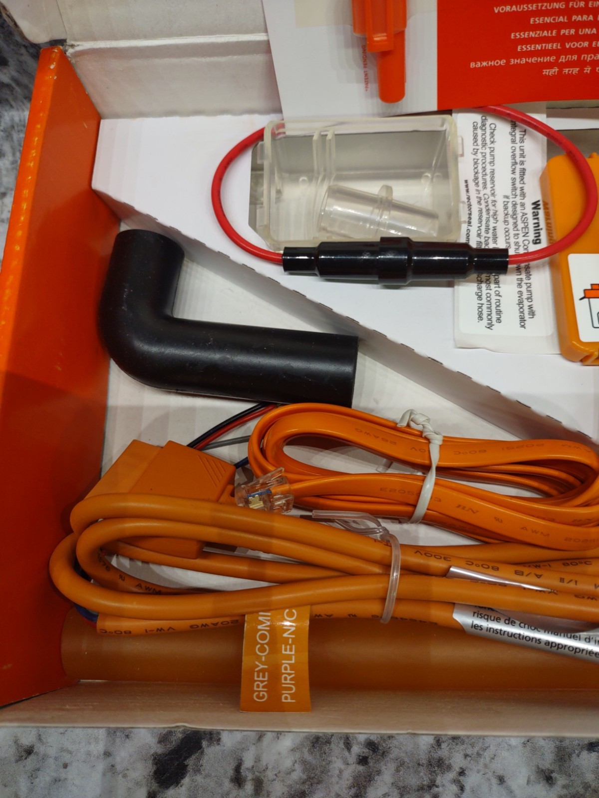 RECTORSEAL Aspen Pumps 83909 Mini Orange Pump Kit -New Open Box-
