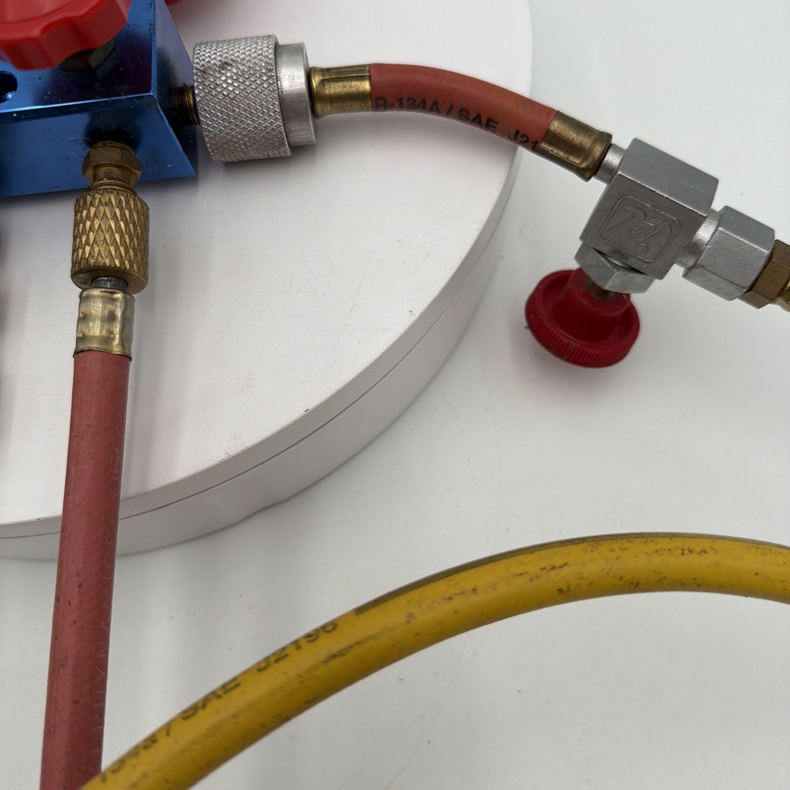 A/C Manifold Dual Gauge Set R134A R12 R22 R502 ACME HVAC AC Auto 5FT Hose