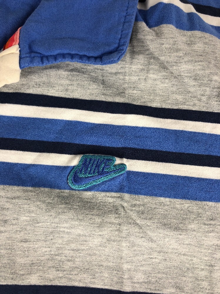 Men’s Nike Short Sleeve Shirt Size XL Multi-Color (G)