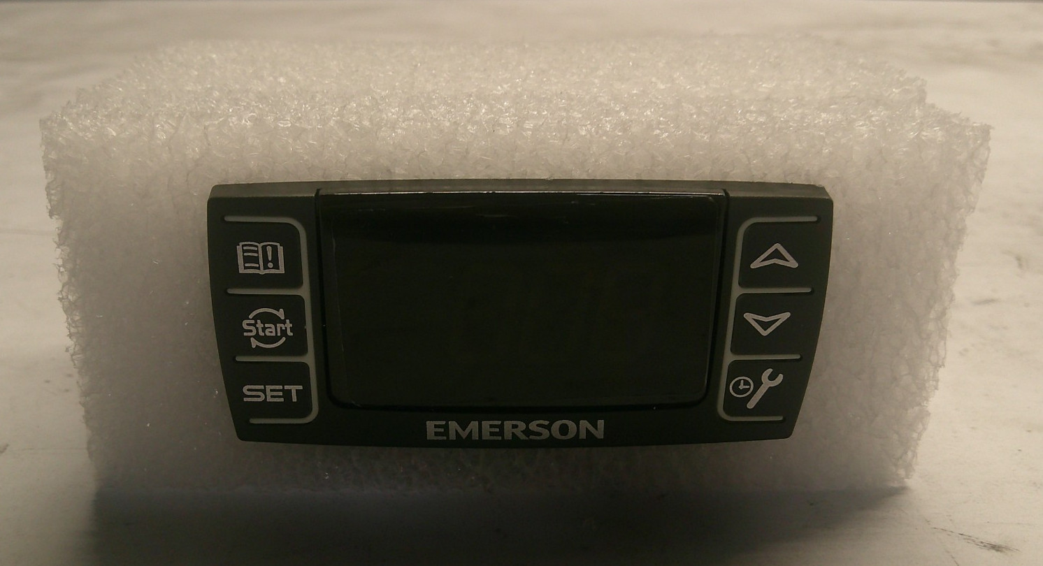 Emerson Dixell XC10CX-4P01G Refrigeration Control v7.3d