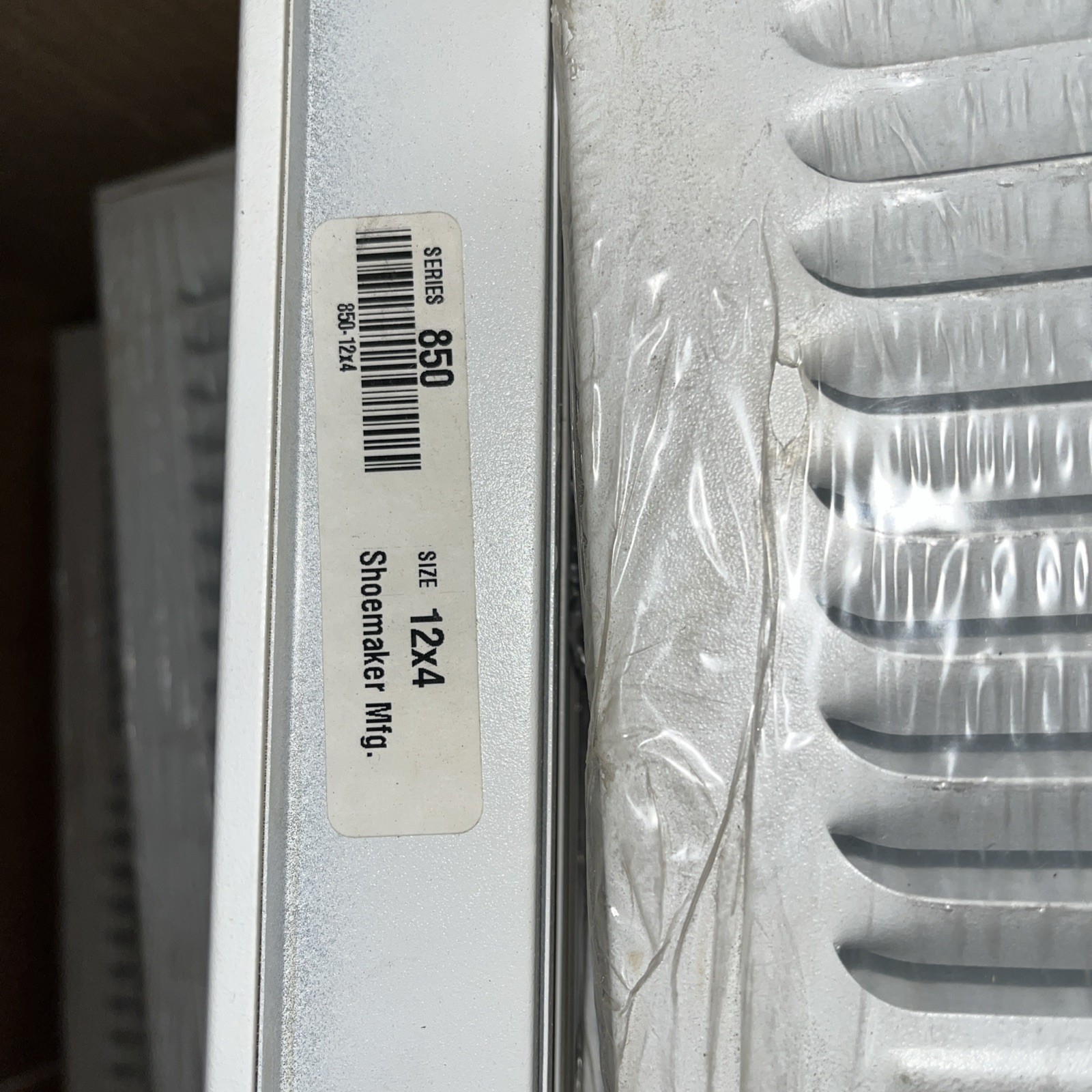 ALL 40 GRILLS INCLUDED Shoemaker Series 850 12X4 Ceiling/wall Diffuser White