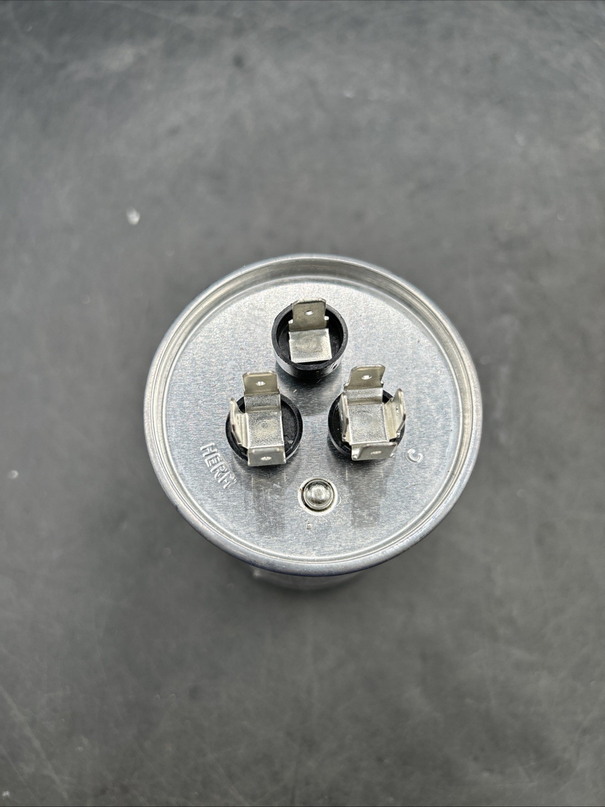 TRCFD5075 Titan Pro Motor Run Round Capacitor 50+7.5 MFD x 370/440 VAC