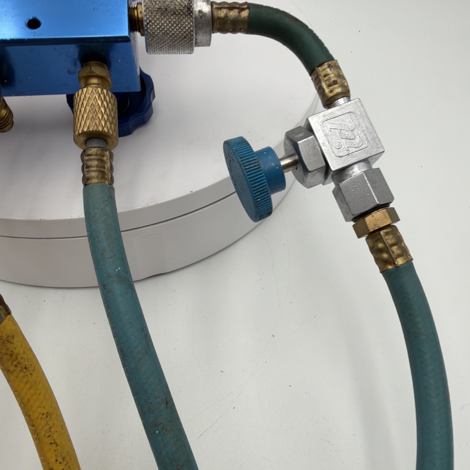 A/C Manifold Dual Gauge Set R134A R12 R22 R502 ACME HVAC AC Auto 5FT Hose
