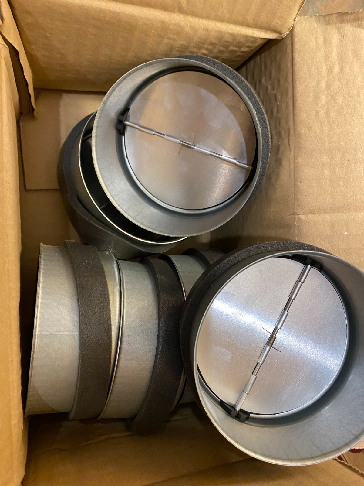 4″ BACK DRAFT DAMPER