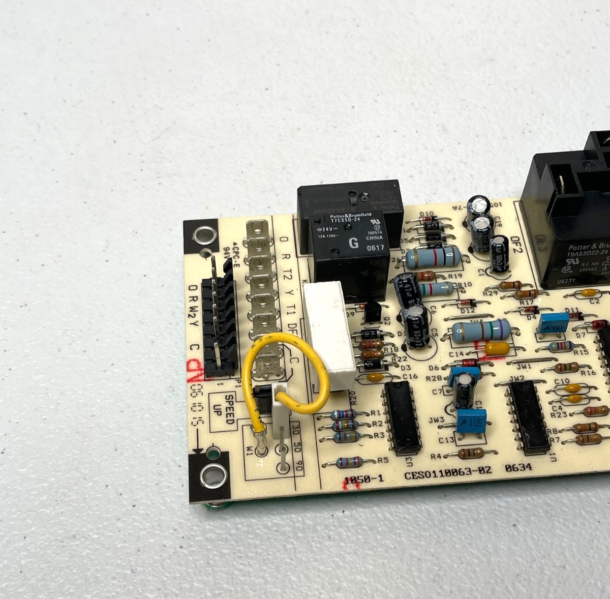 Carrier Bryant CES0110063-02 Defrost Control Board
