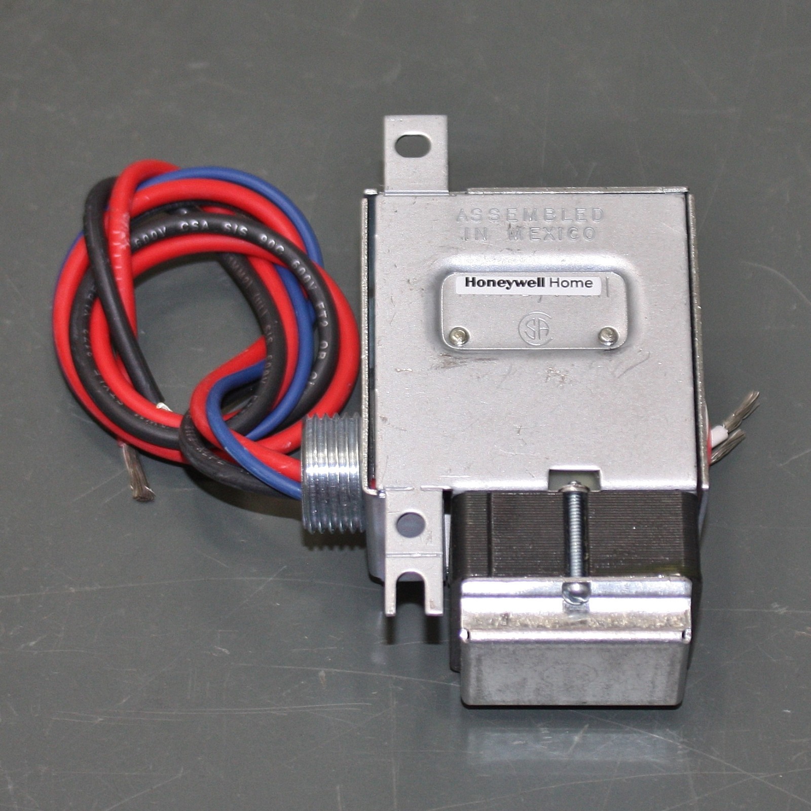 Honeywell Switching Relay R841C1227, 24V AC, 22A, 60 Hz, R879A, TD6A2D1A