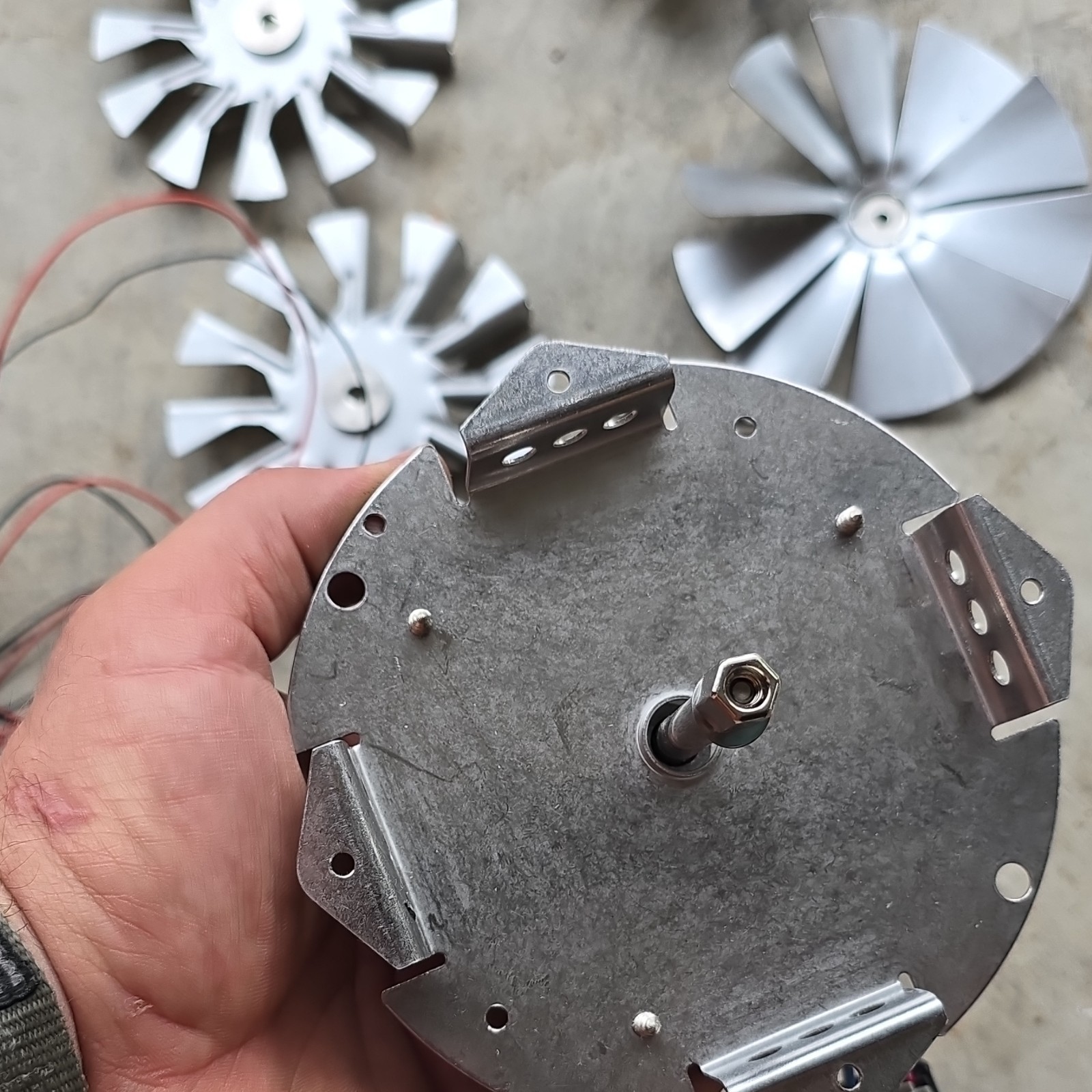 Shaded Pole Axial Fan Motor 220V 0.45A 1-Phase Silver Metal MPN 23051300399
