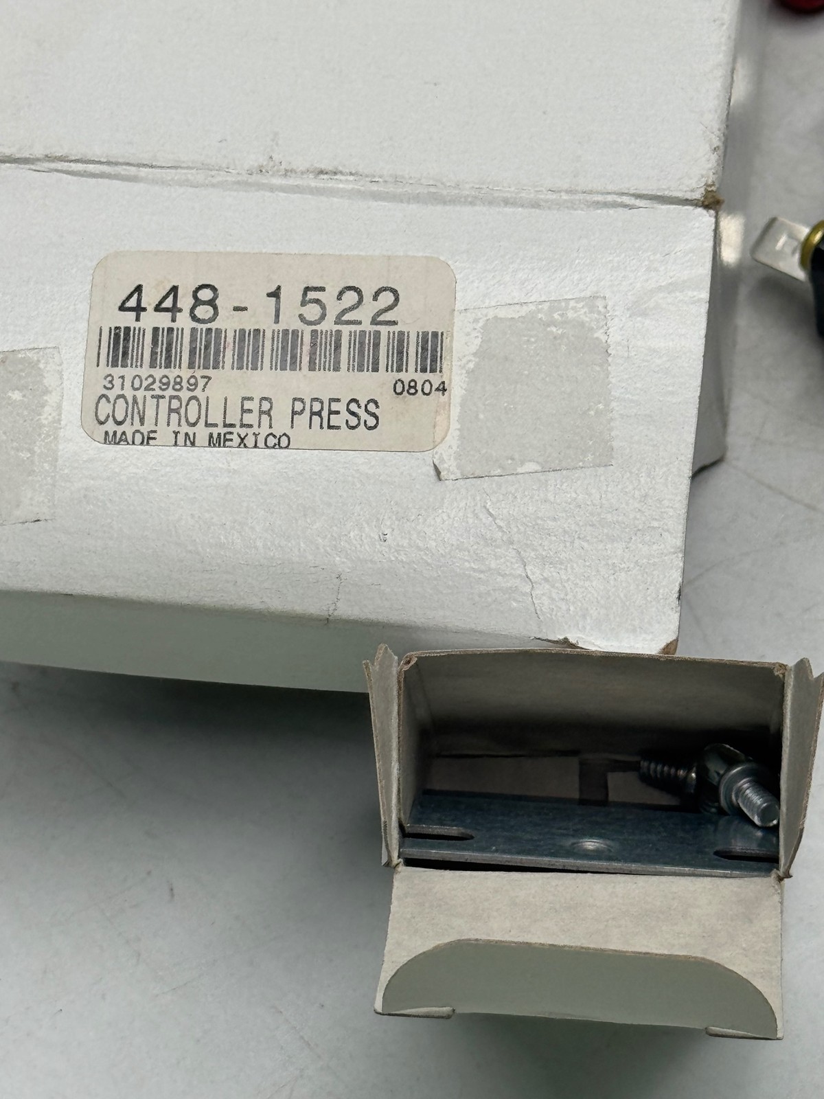 Johnson Controls Pressure Controller 448-1522 Capillary Bulb Switch HVAC OEM
