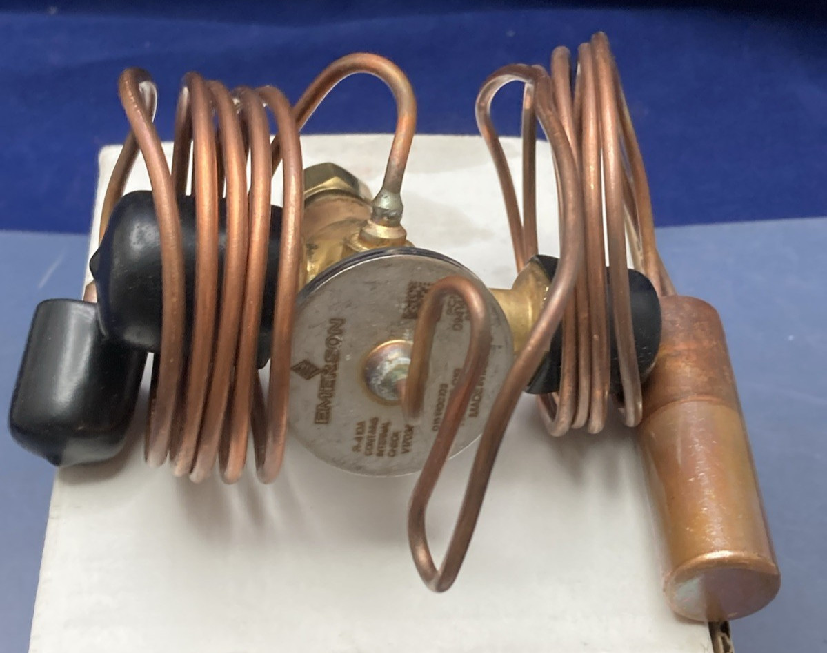 NEW GENUINE EMERSON 151R00103 Thermal Expansion Valve Kit NAE 5 ZAA CHA