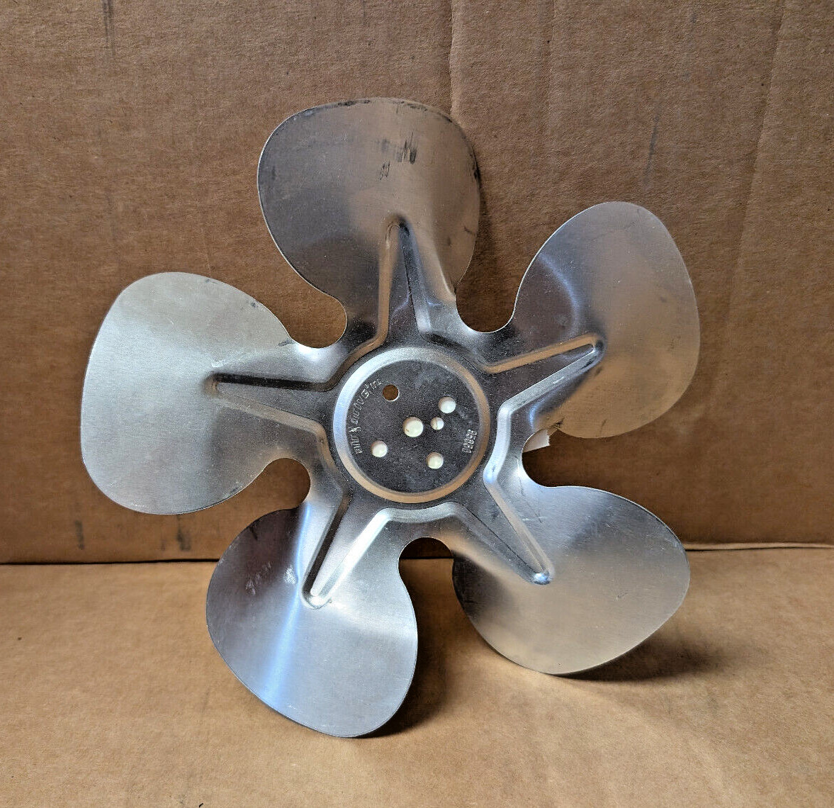 MARS 95831 ~ Fan Blade, Clockwise, 8″ Diameter, 5 Blade 30°, Pierced Bore