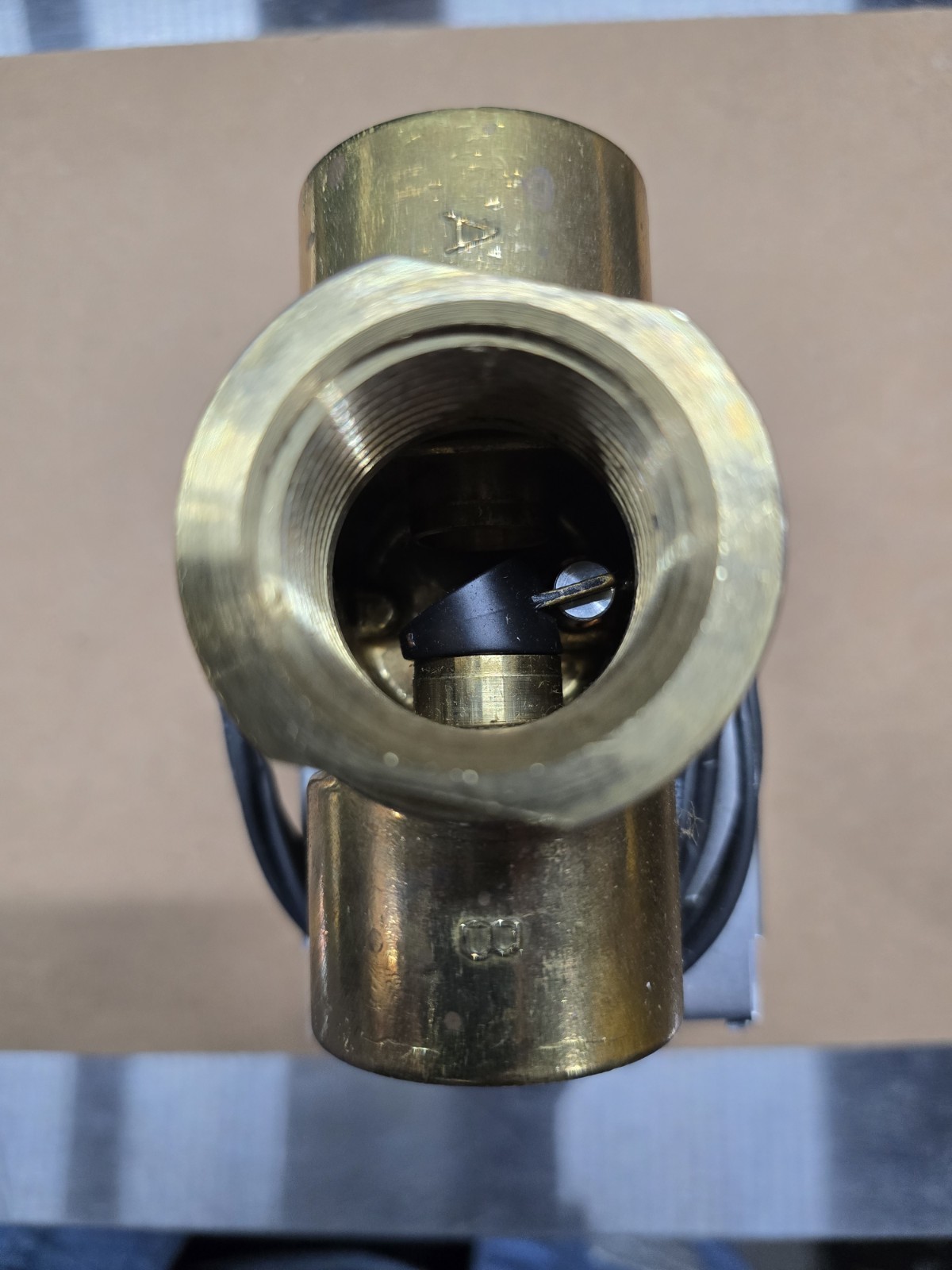 Erie Controls , 3-way Valve 0773C0436GA00 A7736.001.156 **Brand NEW***